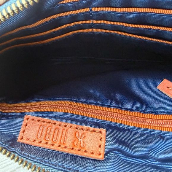 HOBO **NEW** Sable Wristlet Printed Leather Orange Blossom NWT - Picture 4 of 5